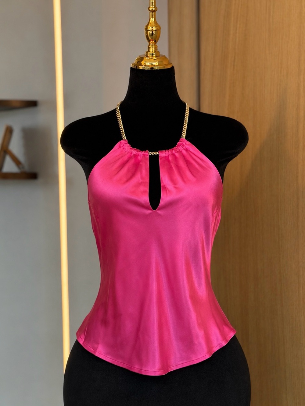 Astr The Label Hot Pink Satin Chain Halter Top | Night Muse